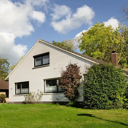 Semesterbostad Haus Schlossgarten *