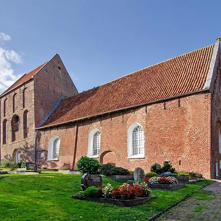Feriehus Haus Schlossgarten Hinte
