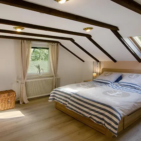 Haus Schlossgarten Semesterbostad